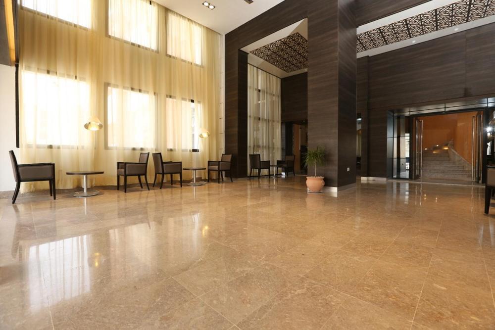 Hotel Ksar Dhiafa By Plaza Hotels & Resorts シディブジッド県 エクステリア 写真