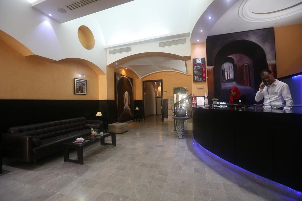 Hotel Ksar Dhiafa By Plaza Hotels & Resorts シディブジッド県 エクステリア 写真