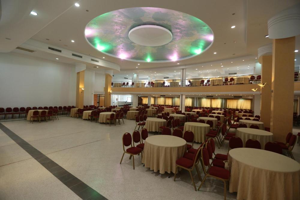 Hotel Ksar Dhiafa By Plaza Hotels & Resorts シディブジッド県 エクステリア 写真